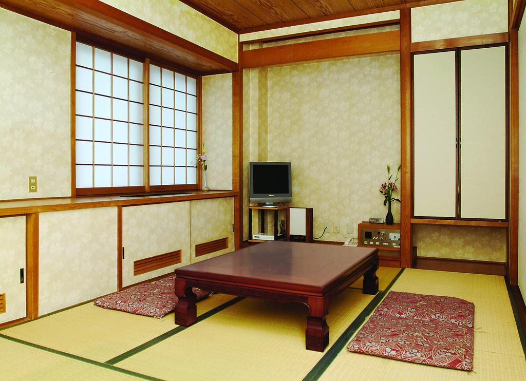 Himeji City Hotel Экстерьер фото